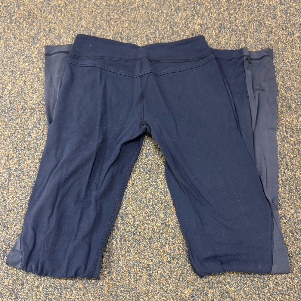 Purple Lululemon Yoga Pants